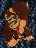 Super Mario Brothers Pin: 1¼" Donkey Kong (Metal)