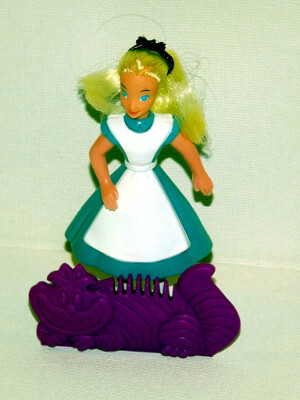 Alice in Wonderland Action Figure: Alice with Comb 