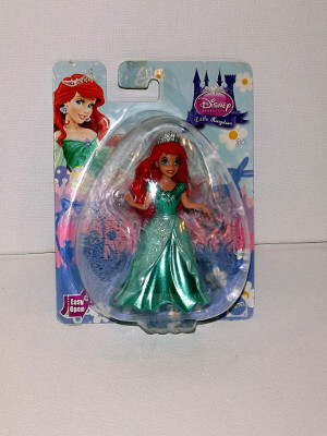 Disney's Little Mermaid Action Figure: Ariel, Little Kingdom, Green MagiClip Dress (PVC)