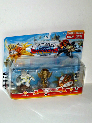 Skylanders Superchargers Figure Set: 3" Skyracing Action Pack, with Astroblast, Sky Trophy and Sun Runner